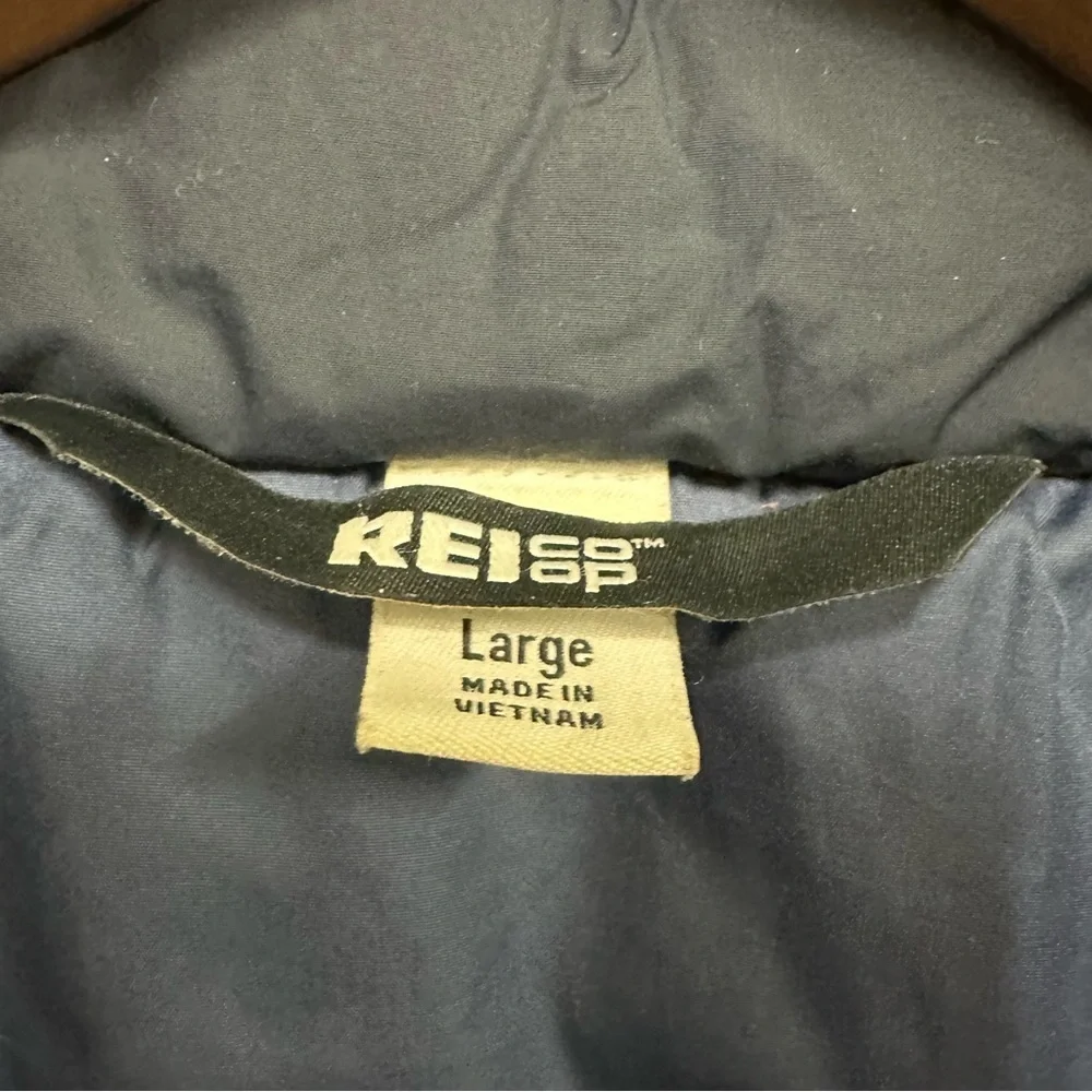 REI Men's Navy Puffer Jacket